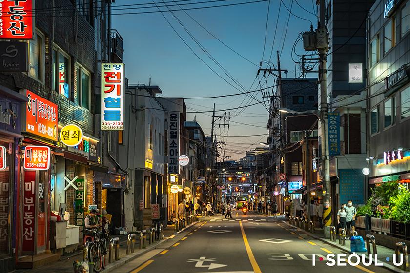 mangwon hidden places quiet alley neighborhood seoul